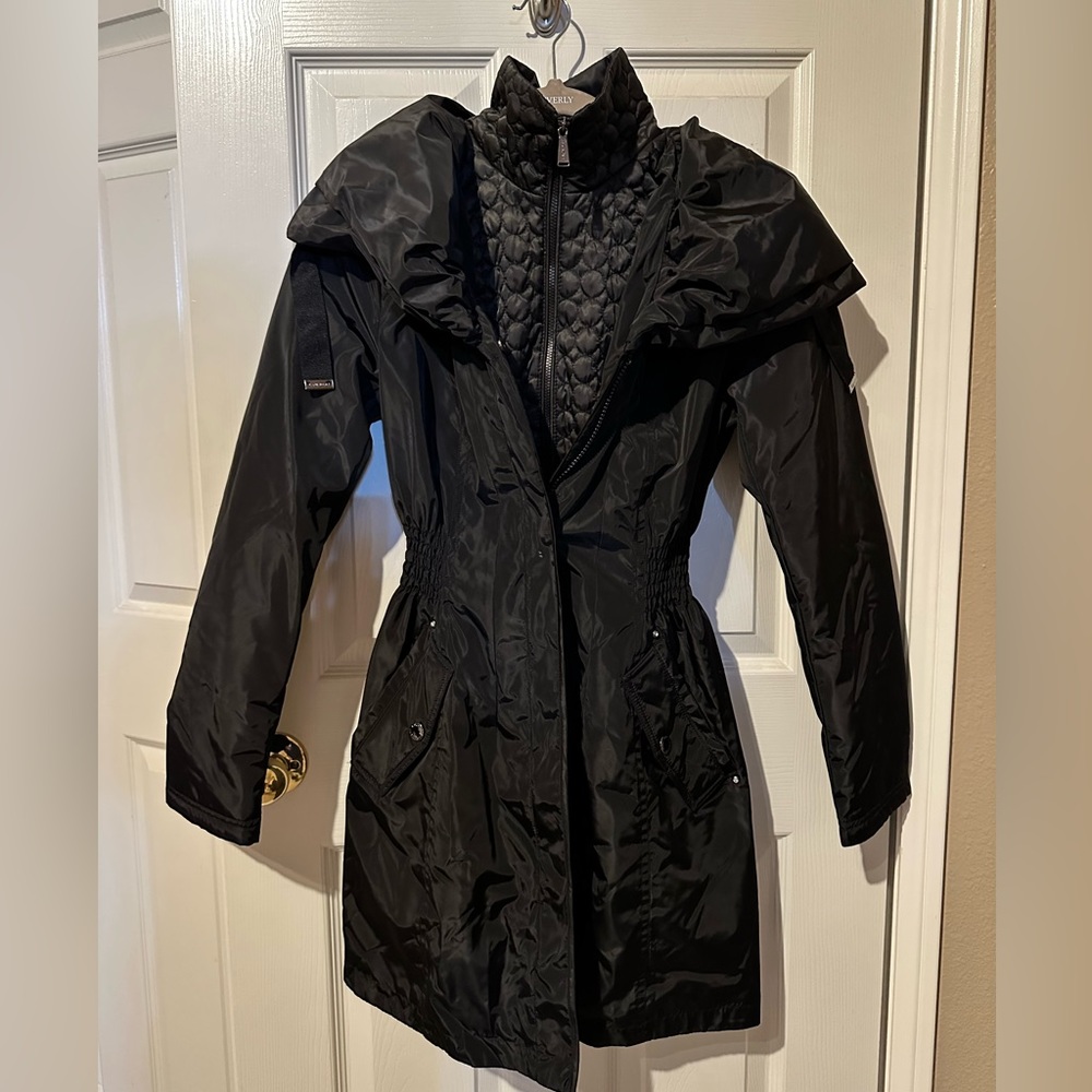 NEW Women’s Lighweight Jacket - Laundry by Shelli Segal - Black - XS